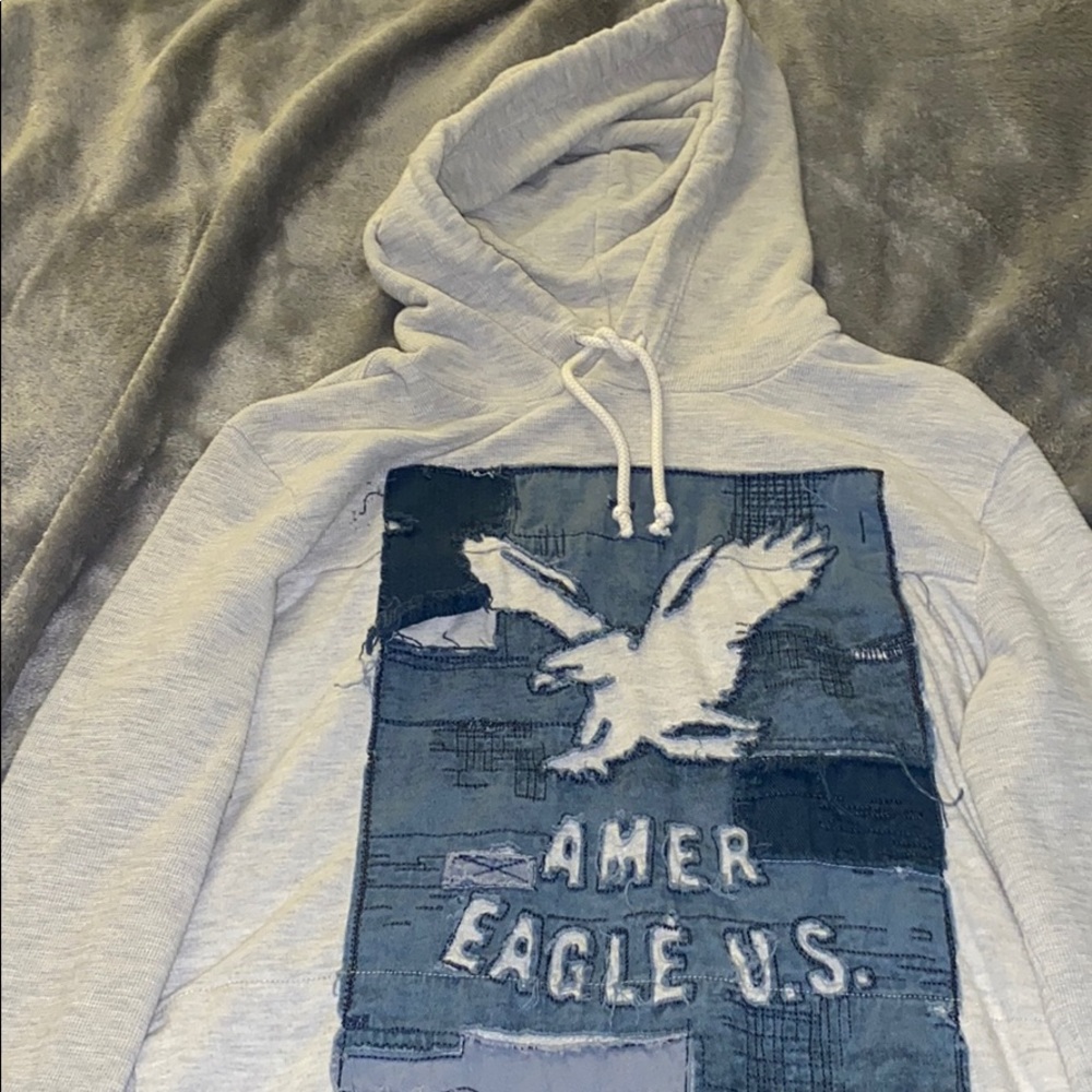 American eagle sweatshirt